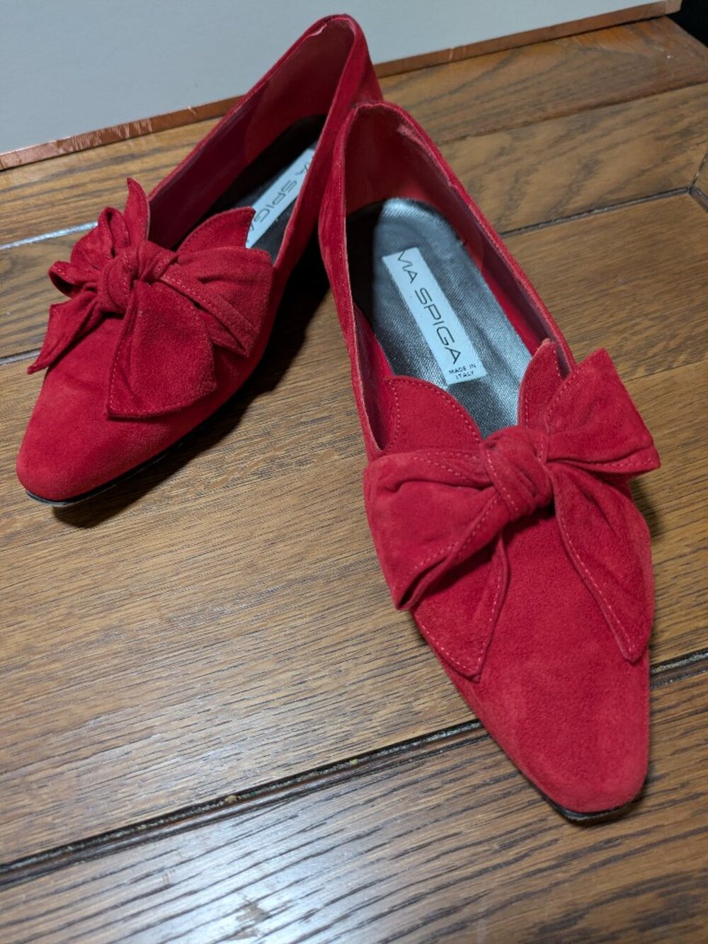 Via Spiga red suede 7-1/2 narrow flats